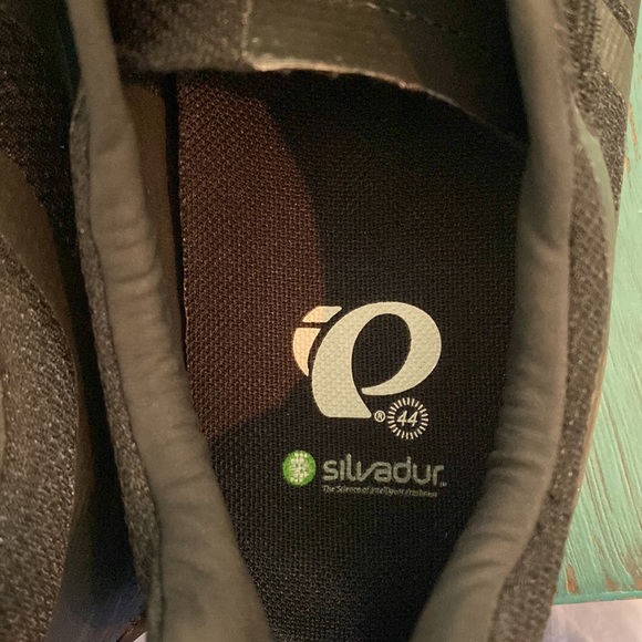 Pearl Izumi Men’s Size 44 Quest Studio Indoor Cycling Shoes with Clips - Picture 12 of 16